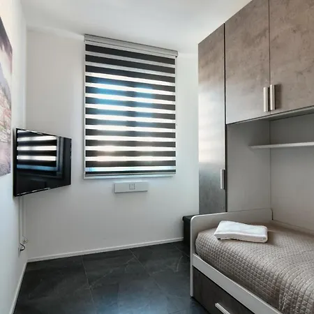 Holiday home In Centro - By Myhomeincomo Como