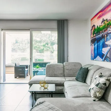 Holiday home In Centro - By Myhomeincomo *