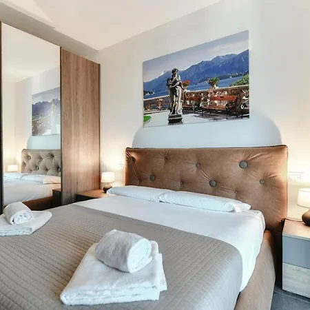 In Centro - By Myhomeincomo Holiday home *